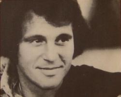 Bobby Vinton — Roses Are Red