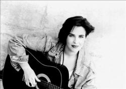 Eleanor McEvoy — Whisper a Prayer to The Moon