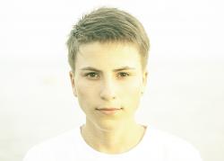 Alex Frizen — А ты люби