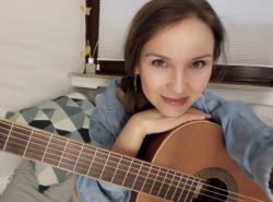 Ирина Ромашка — Листья. Вот пять к нам незаметно