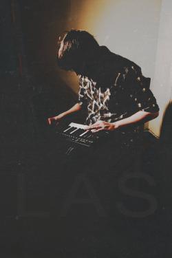 Las — There She Goes