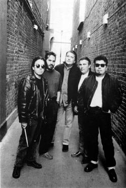 Los Lobos — Disperado