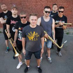 Включай Микрофон!  — #линиидворыподворотнипорадные