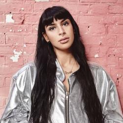 Sevdaliza  — Alibi — (Алиби) на русском